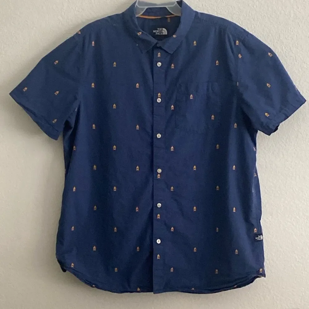 THE NORTH FACE Men’s Navy Button Up Shirt Size XL